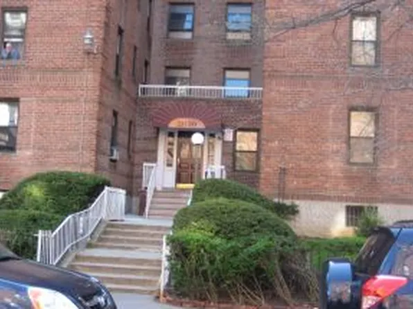 2650 East 13th Street image 1 of 5