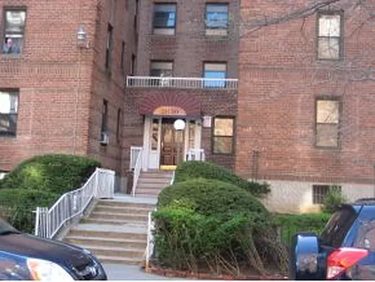 Sold by Citi Star Realty | media 34