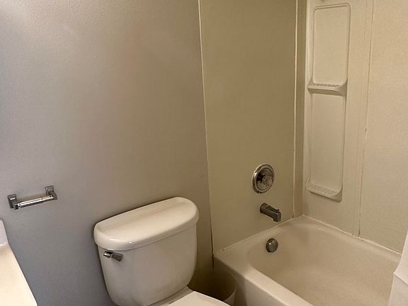 3rd image of 4307 11th Ave NE #5