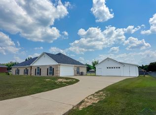 259 County Road 4003, New Boston, TX 75570