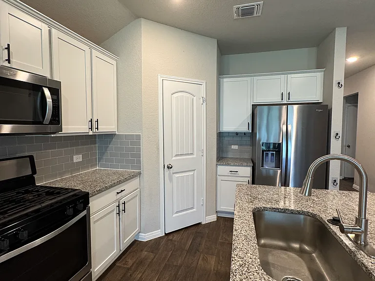 20005 Abigail Fillmore Rd — Photo 10