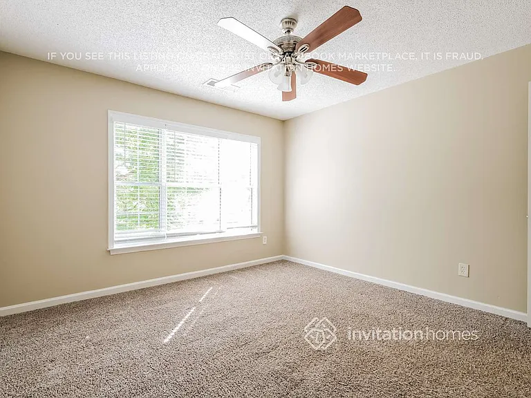 130 Lyndhurst Ct — Photo 12