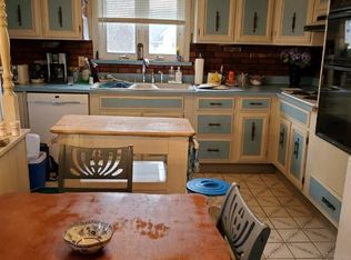 95 Armistice Blvd FLOOR 3, Pawtucket, RI 02860