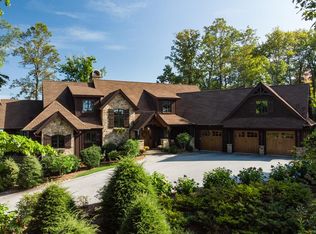 917 Whitewater Ridge Rd, Sapphire, NC 28774