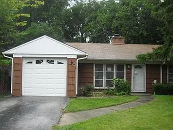 348 Merrimac St photo 1