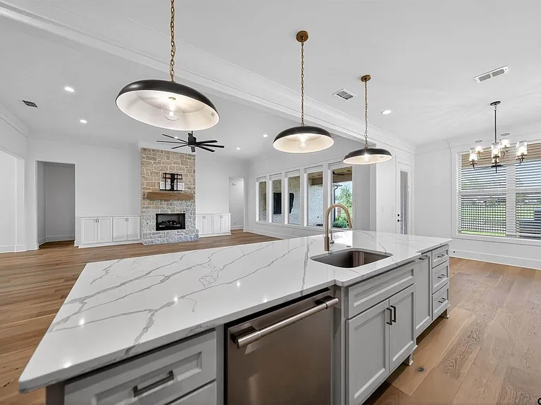 7517 Cross Gate Way — Photo 4