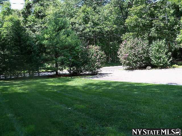 2nd image of 1481 Stony Brook Rd