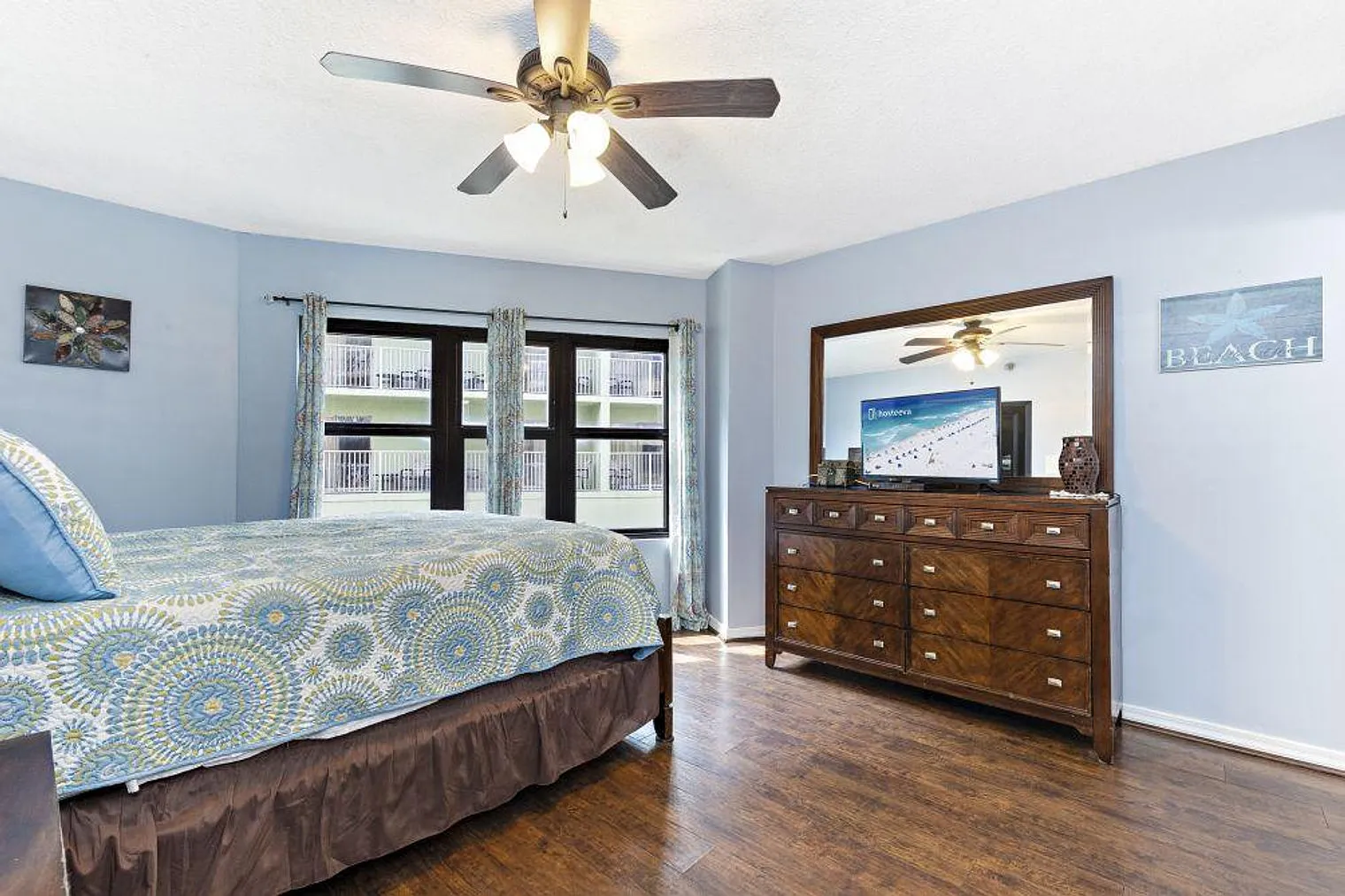2 bed, 2.0 bath, 871 sqft, $2,160 — Photo 4
