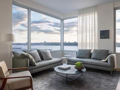 611 W 56th St APT 23B, New York, NY, 10019
