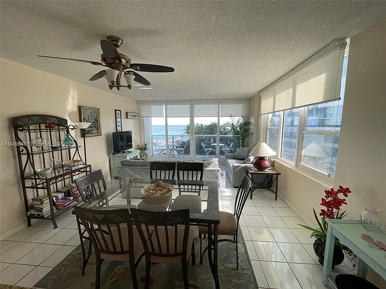3505 S Ocean Dr #421 — Photo 3