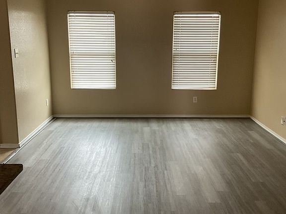 5th image of 8837 Poynter St