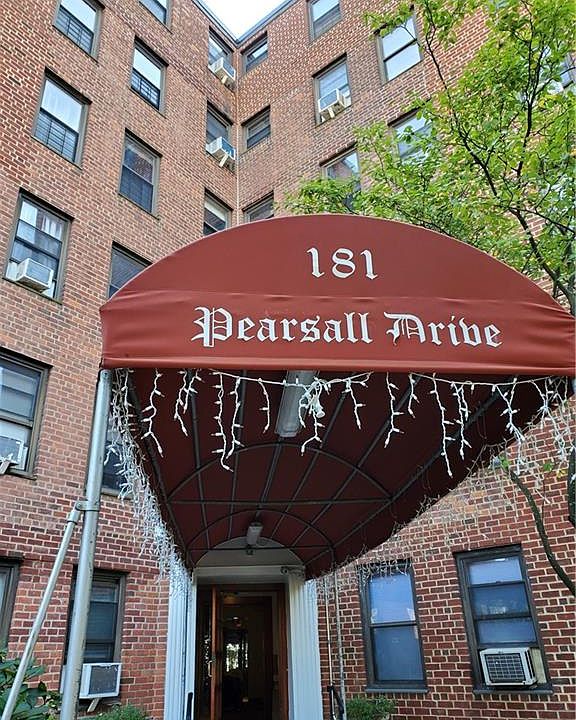 1st image of 181 Pearsall Dr APT 1G