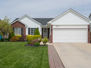 32057 Red Creek Dr, Chesterfield, MI 48047