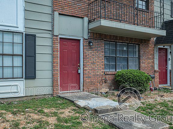4th image of 1821 Carson Rd APT 2