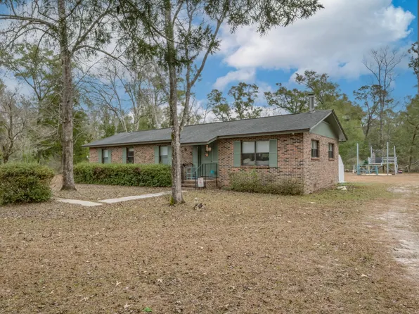 112 G F McKenzie Ln, Crawfordville, FL 32327