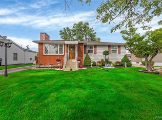 299 Brookside Ter, Tonawanda, NY 14150
