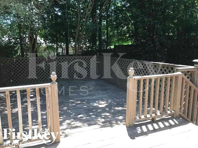 5036 Balus Dr — Photo 18