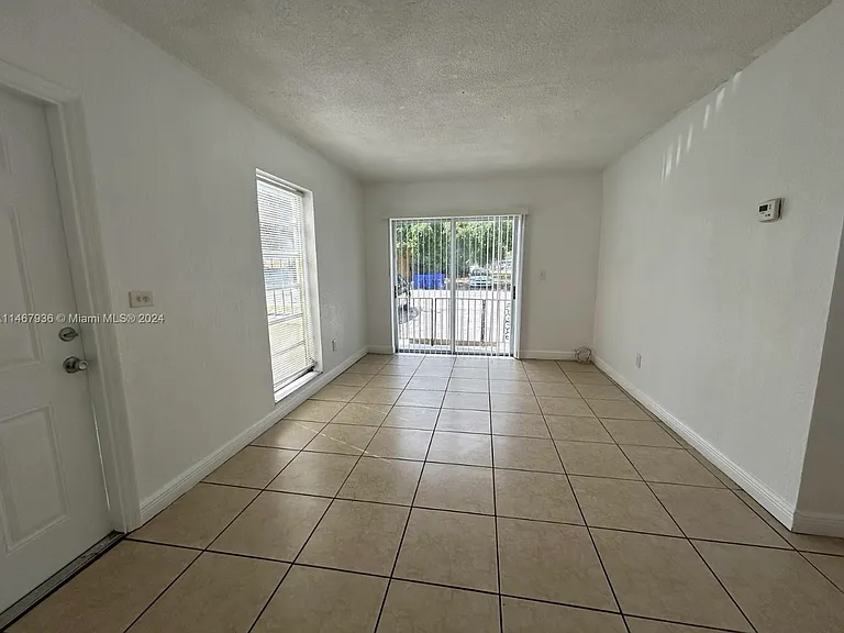 8277 NE Miami Ct #102 — Photo 8