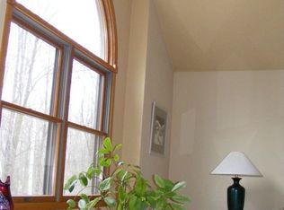 2979 N Banyan Ct, Midland, MI 48642