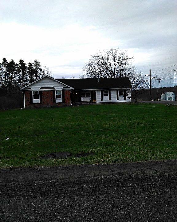 1st image of 5711 Oak Ln