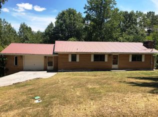 132 Sequoyah Ter, Calhoun, GA 30701