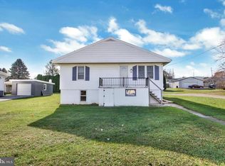 305 Wirt Ave, Hanover, PA 17331