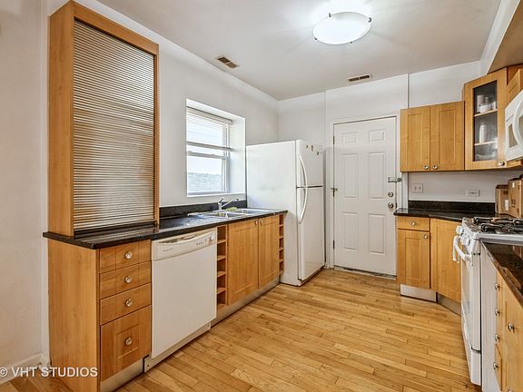 5th image of 6318 N Richmond St APT 2B