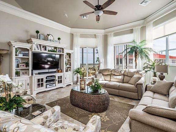 4th image of 201 Vintage Bay Dr Unit 31