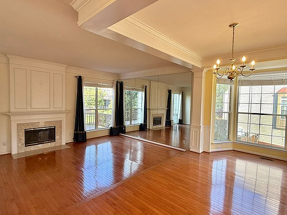 3rd image of 47612 Watkins Island Sq