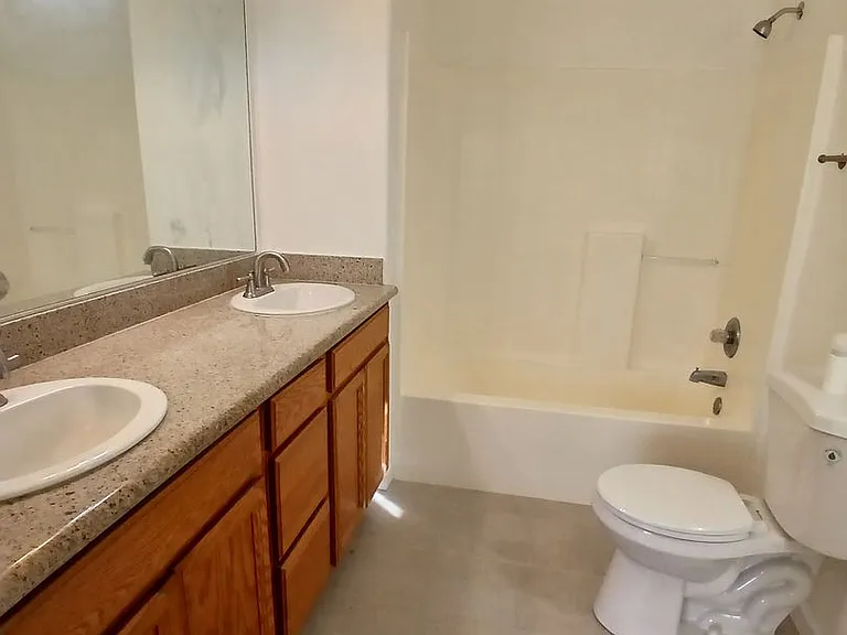 2377 Sand Knoll Ave — Photo 11