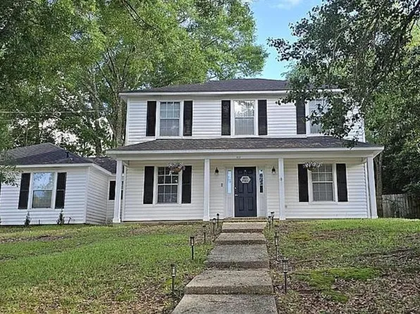 9721 Hamilton Creek Dr N, Mobile, AL 36695