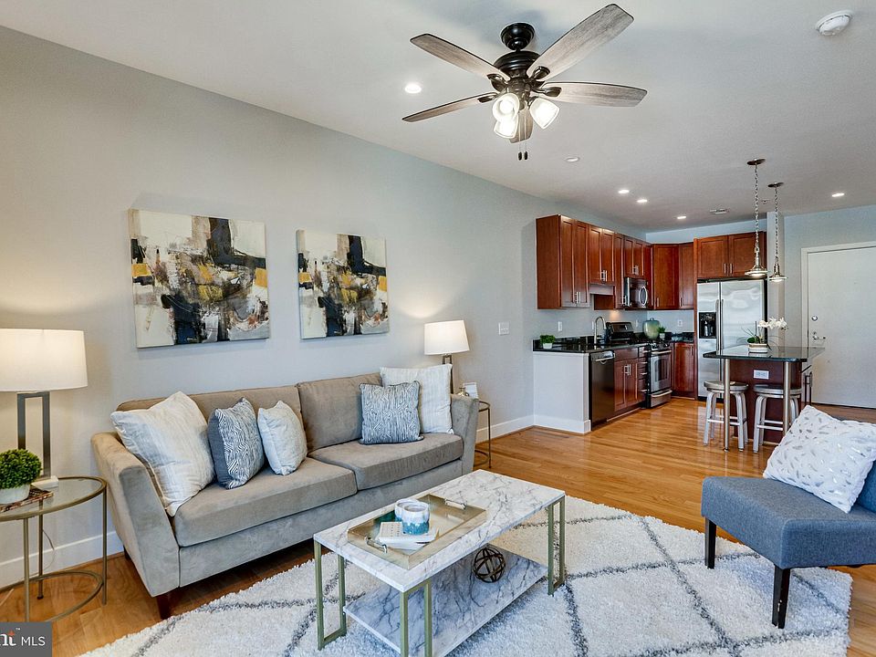 1st image of 1800 Wilson Blvd Unit 413