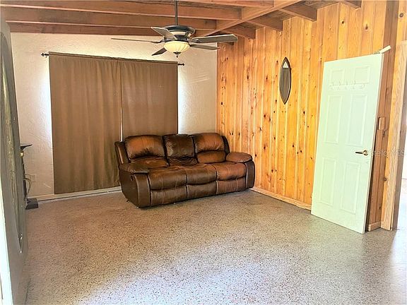 5th image of 6220 SE 25th Ave