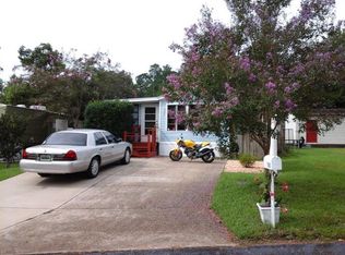 715 Buena Vista Dr, Lillian, AL 36549