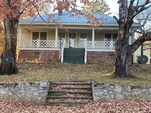 2nd image of 340 Clifton Heights Rd
