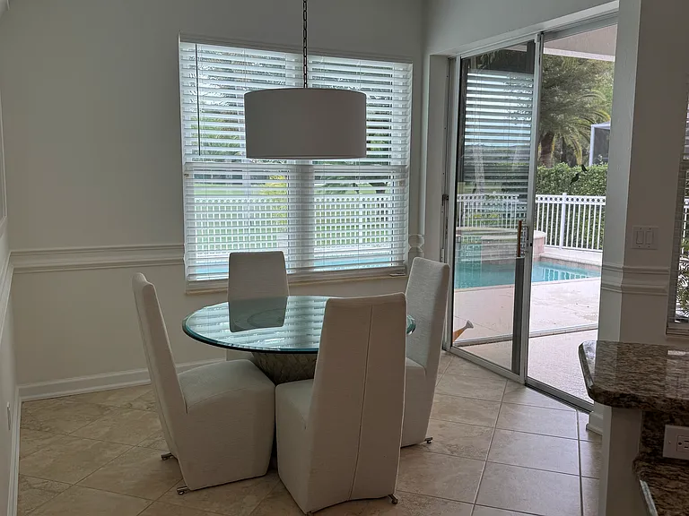 2268 Heritage Greens Dr — Photo 14