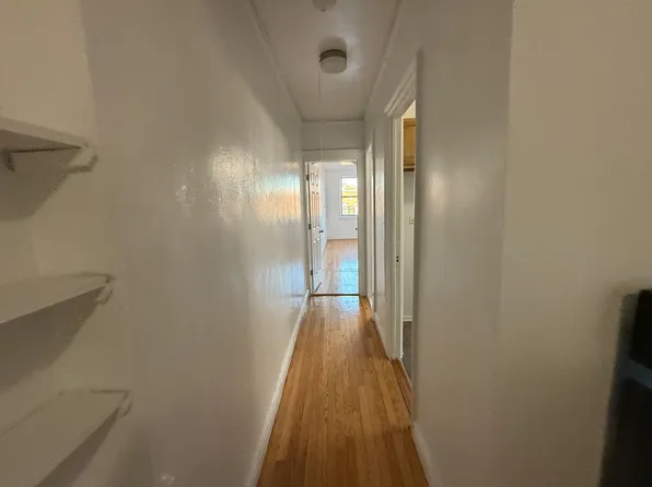 2265 University Avenue image 2 of 4