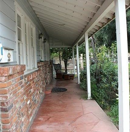 3rd image of 3728 Athol St