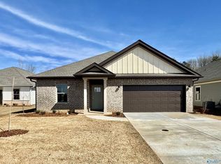 11175 Wayland Ridge Dr, Madison, AL 35756