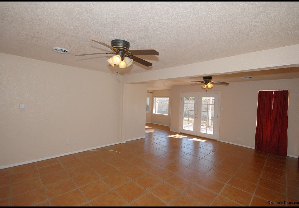 1st image of 308 Crestmont Dr