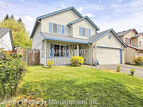 2nd image of 3804 NE 84th St