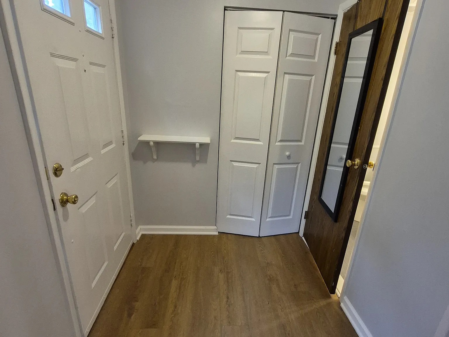 3 bed, 3.5 bath, 1800 sqft, $2,600 — Photo 3