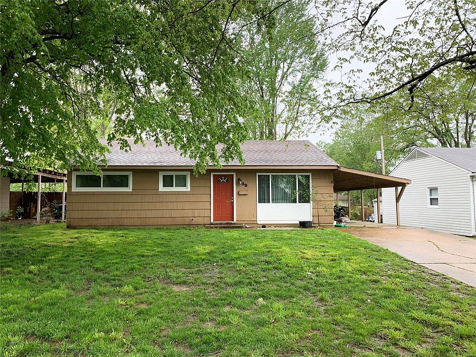 2nd image of 35 Southbrook Dr