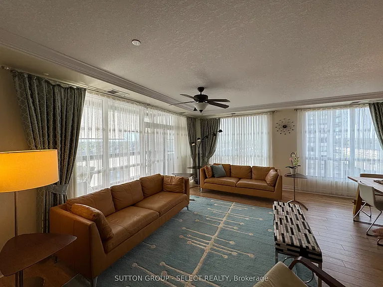 240 Villagewalk Blvd #610 — Photo 16