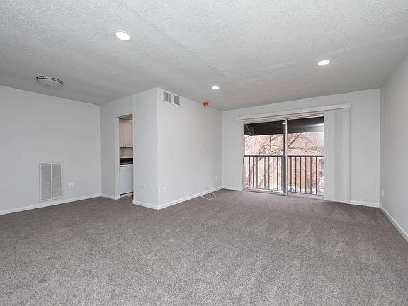 Living Area - Classic