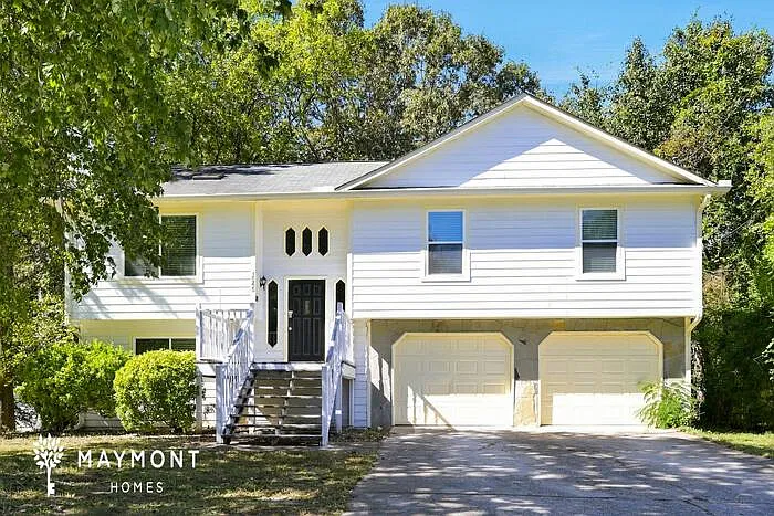 3 bed, 2.0 bath, 1191 sqft, $1,695 — Photo 1
