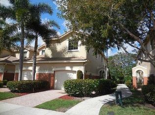 3957 Orange Tree Ln, Weston, FL 33332