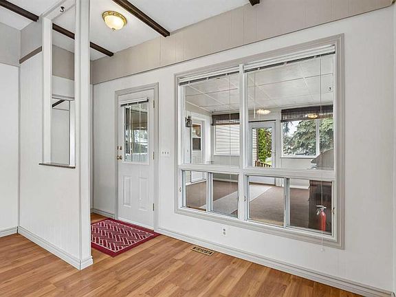 5th image of 165 W Spring Dale Cir SE