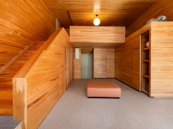 30 Frost Street image 1 of 18