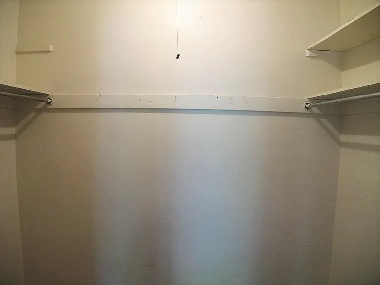500 NE Madison Ave #A6 — Photo 8